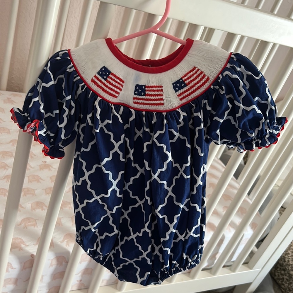Patriotic Smocked Bubble